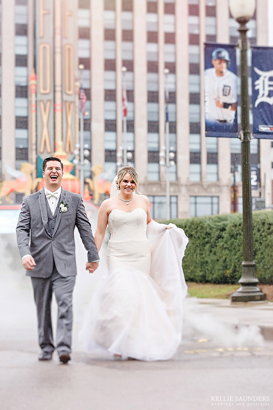 Detroit Rainy Day wedding photos